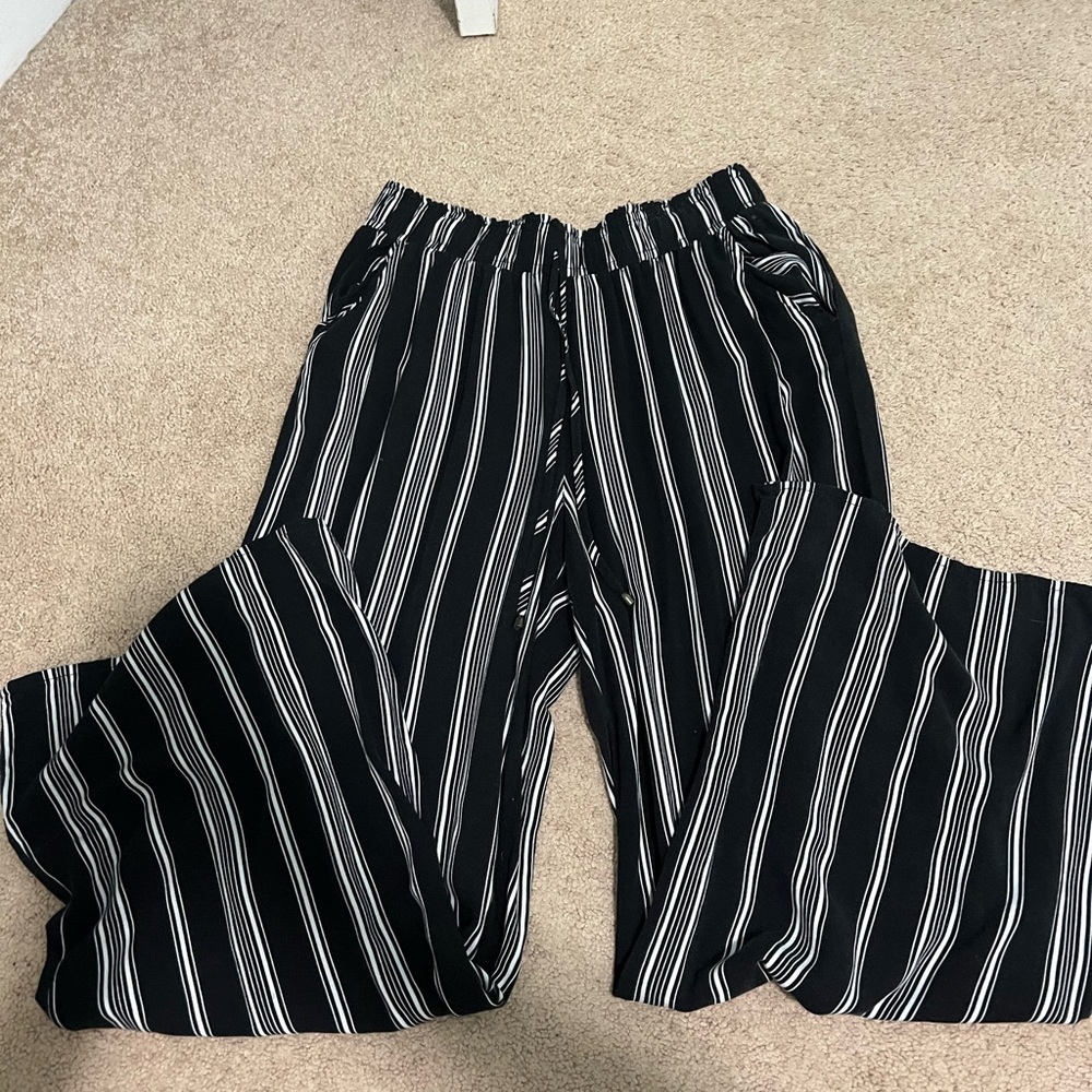 Joe B wide leg pants